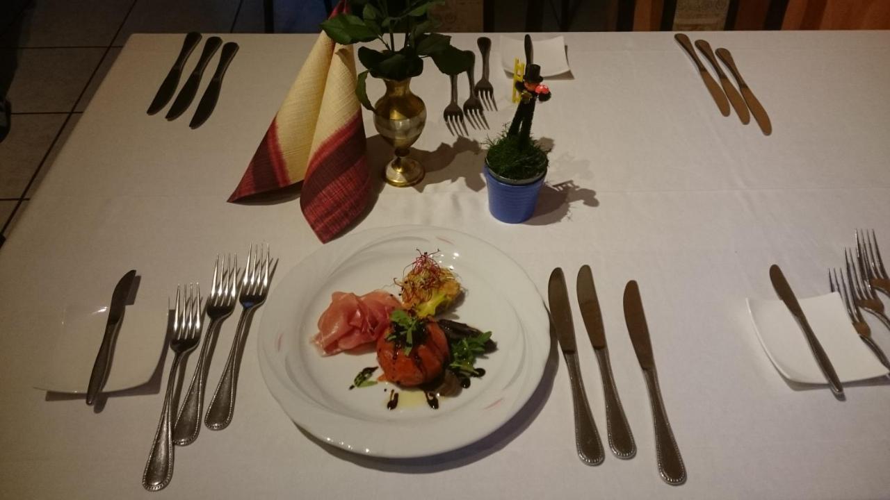 Hotel Restaurant Denis Zemmer Luaran gambar