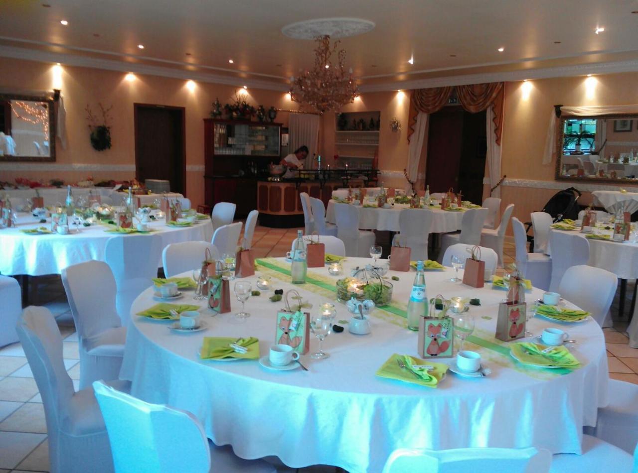 Hotel Restaurant Denis Zemmer Luaran gambar