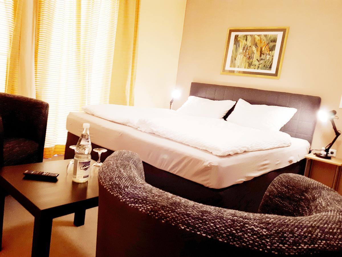 Hotel Restaurant Denis Zemmer Luaran gambar